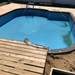 Accessoires indispensables pour l'entretien de votre piscine : produits et outils Illkirch-Graffenstaden